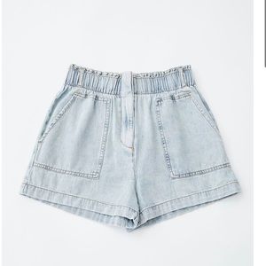 BDG Denim Paperbag Shorts Light Wash